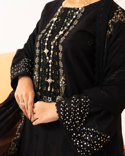 2222 – Black Embroidered 3-Piece Lawn Suit – Elegant Summer Wear