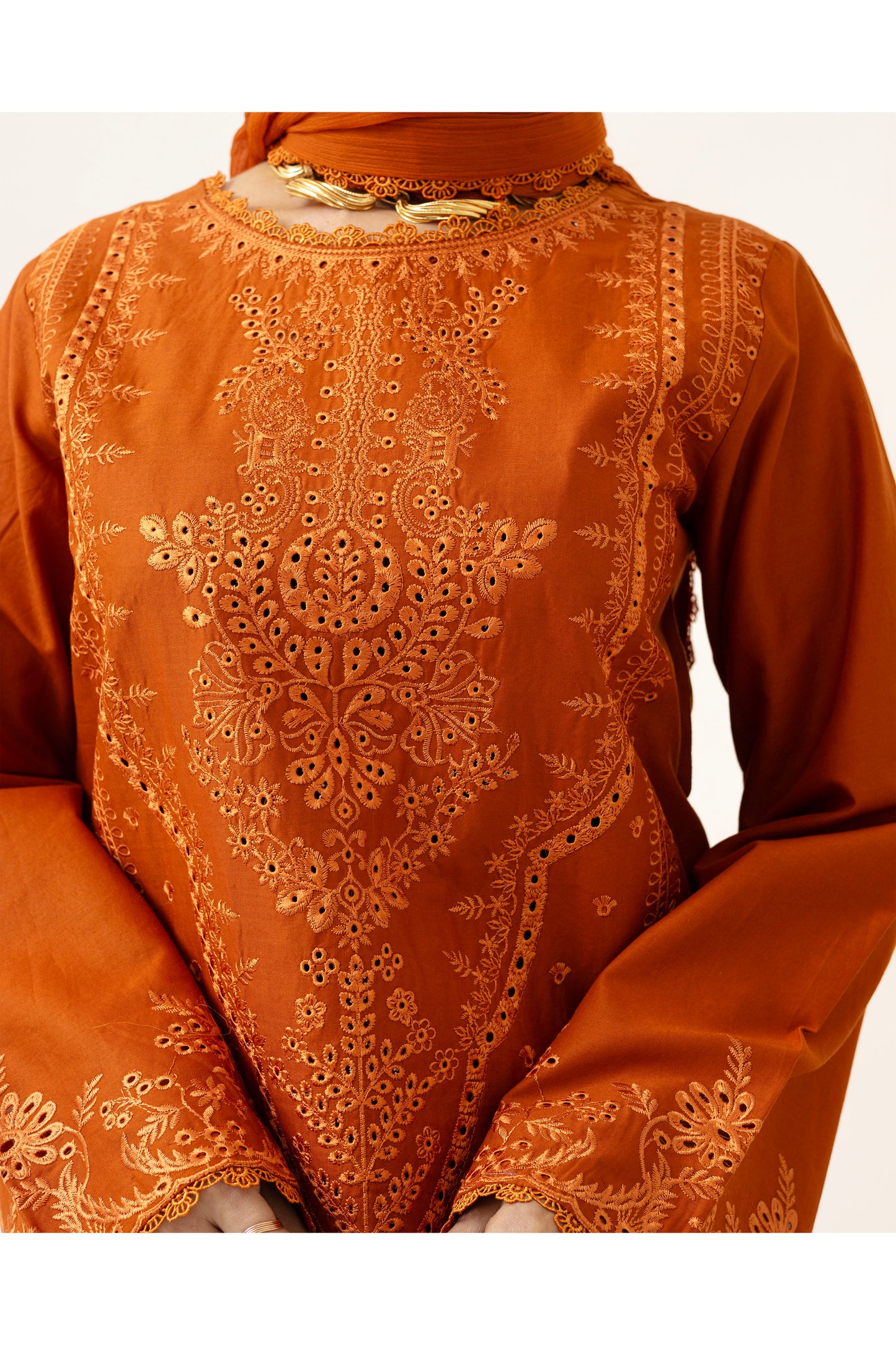 2247-Orange